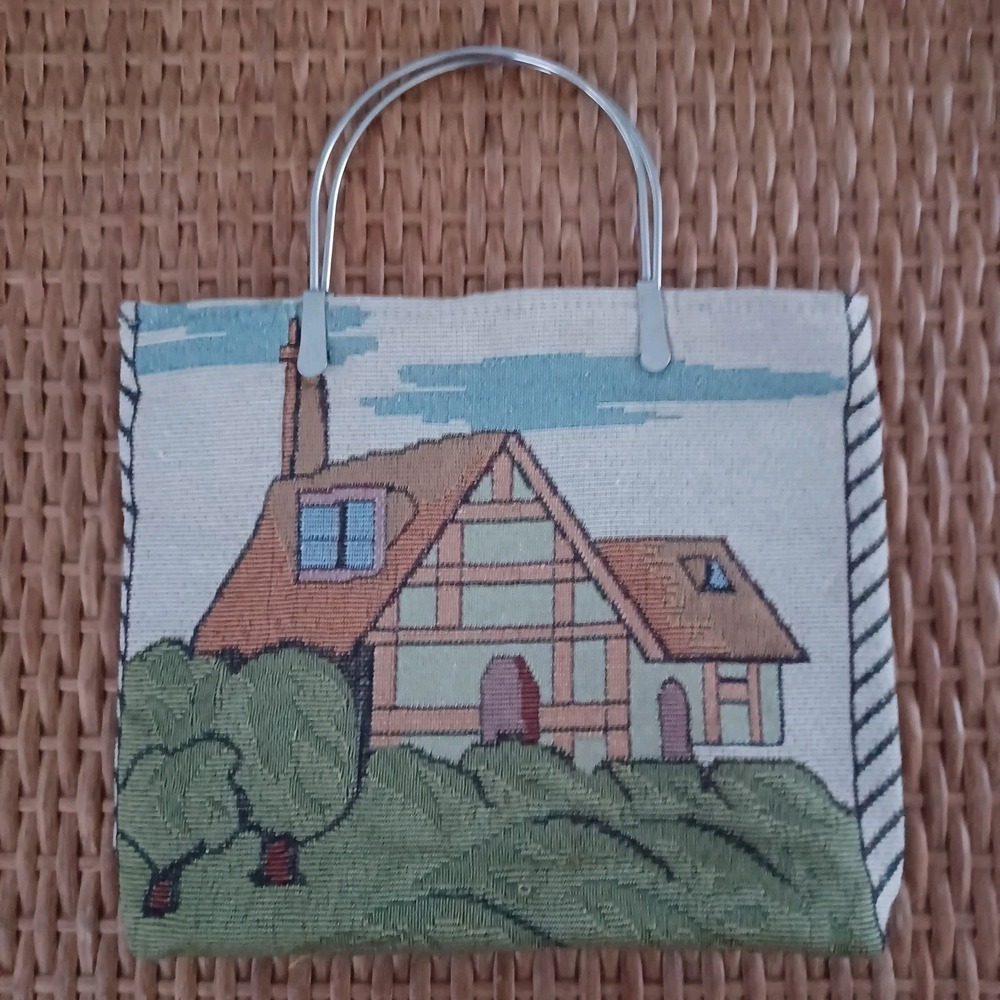 Vintage Needlepoint French Knot Cottage Garden Purse Embroidered Metal Handle‎